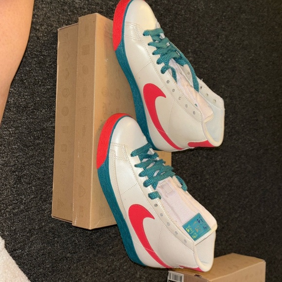 Nike Shoes - Women’s Nike Blazer Hight Top size 8 in great condition